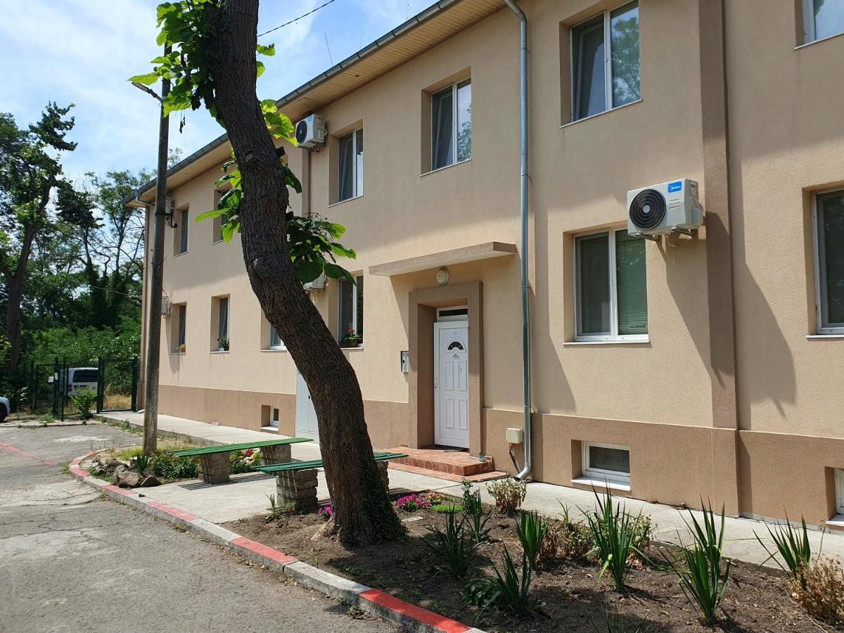 Viriks Hotel Burgas Ngoại thất bức ảnh