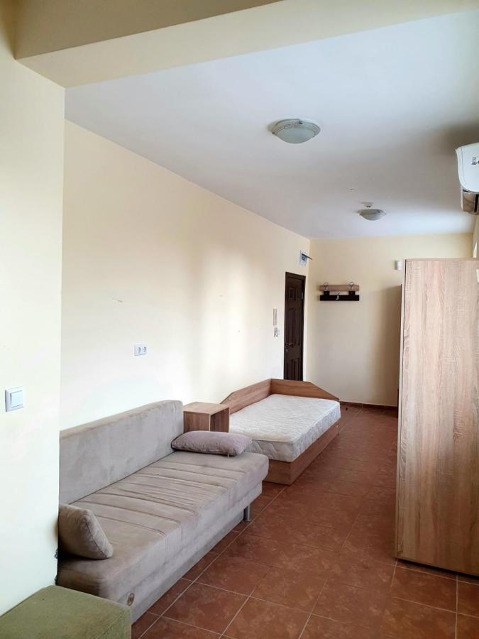 Viriks Hotel Burgas Ngoại thất bức ảnh