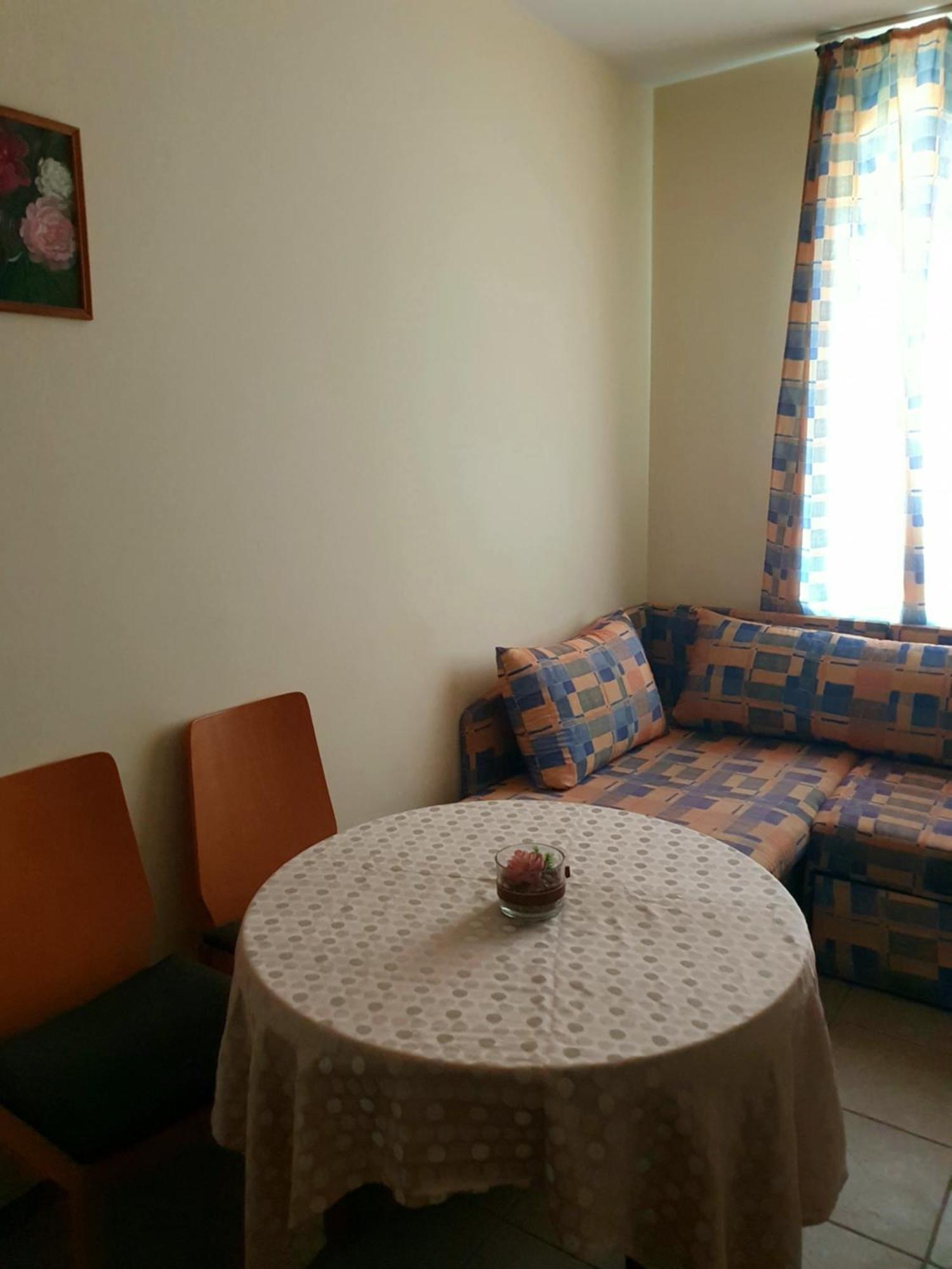 Viriks Hotel Burgas Ngoại thất bức ảnh